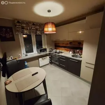 2-комнатная квартира: Челябинск, улица Академика Королёва, 35А (56.1 ...