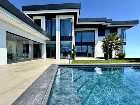 Дом в Краснодарский край, Сочи Новый Сочи мкр, ул. Бамбуковая (360 м)