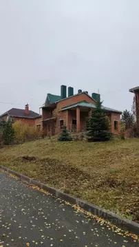 Коттедж в Челябинская область, Челябинск Кунгурская ул., 4 (412 м)