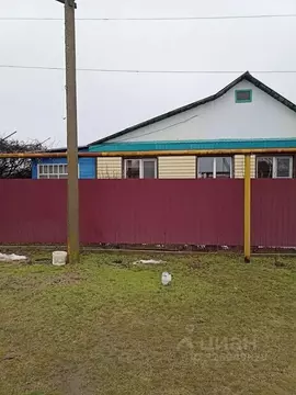 Дом в Ростовская область, Волгодонской район, Добровольское с/пос, ...