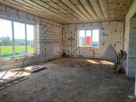 Дом в Белгородская область, Строитель Яковлевский городской округ, ул. ...