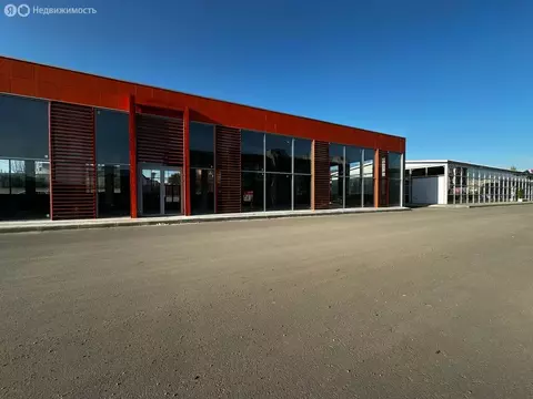 Помещение свободного назначения (400 м)