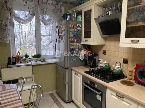 3-к кв. Волгоградская область, Волгоград просп. Героев Сталинграда, 48 ...