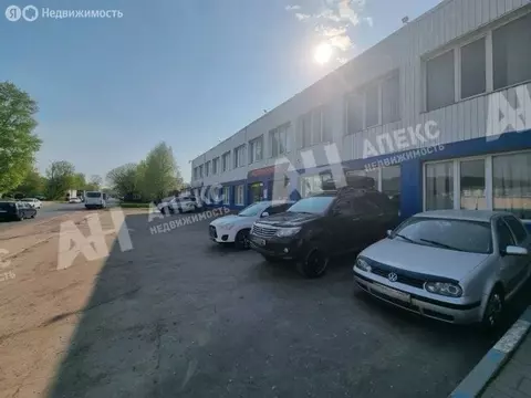 Склад (200 м)
