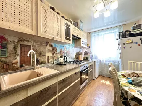 3-к кв. Волгоградская область, Волжский ул. Мира, 42 (57.9 м)