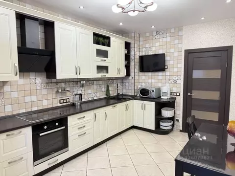 2-к кв. Пермский край, Пермь ул. Николая Островского, 64 (81.6 м)