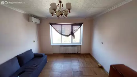 2-комнатная квартира: Темрюк, Октябрьская улица, 79 (48 м)