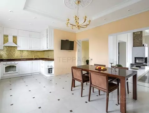 Дом в Ленинградская область, Ломоносовский район, Лебяженское ...