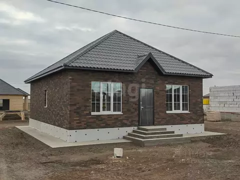 Дом в Оренбургская область, Оренбургский район, с. Подгородняя ...