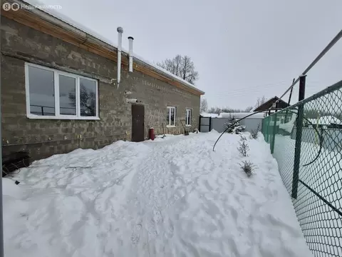 Дом в Медведевский район, Руэмское сельское поселение, деревня ...