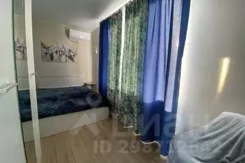 Дом в Крым, Ленинский район, Калиновское с/пос, СВТ-3 Акташ СНТ ул. ...