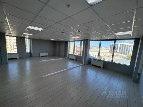 Офис в Краснодарский край, Краснодар Центральный мкр, ул. Гоголя, 68 ...