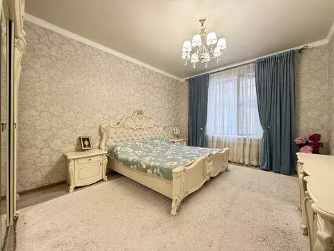 3-к кв. Кабардино-Балкария, Нальчик ул. Мовсисяна (86.0 м)
