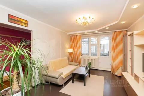 2-к кв. Тюменская область, Тюмень ул. Пермякова, 78к1 (72.1 м)