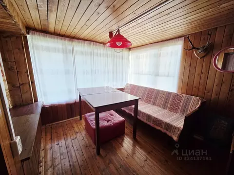 Дом в Карелия, Медвежьегорский муниципальный округ, д. Побережье, ...