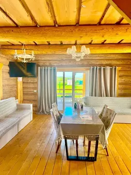 Дом в Ленинградская область, Ломоносовский район, Виллозское городское ...