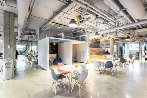 Офис в Москва Варшавское ш., 9С1 (2596 м)