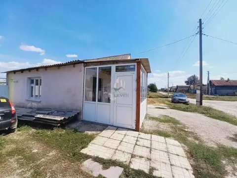 Дом в Саратовская область, с. Воскресенское ул. Чкалова, 36 (68 м)