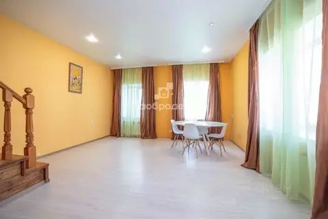 Таунхаус в Свердловская область, Сысертский муниципальный округ, пос. ...