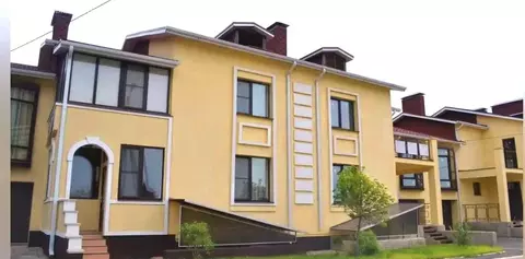 Дом в Орёл, Выставочная улица (270 м)