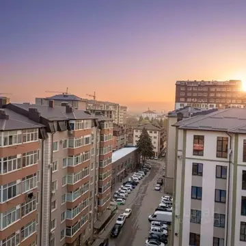 5-к кв. Кабардино-Балкария, Нальчик ул. Шарданова, 50к1 (158.0 м)