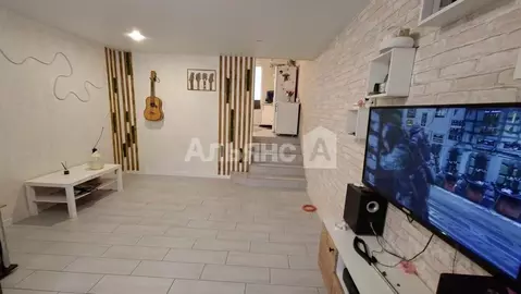 Дом в Краснодарский край, Тимашевск Лесная ул. (150 м)