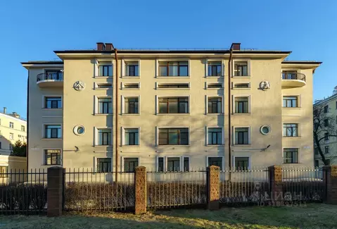 Офис в Санкт-Петербург Глазурная ул., 8/10 (601 м)