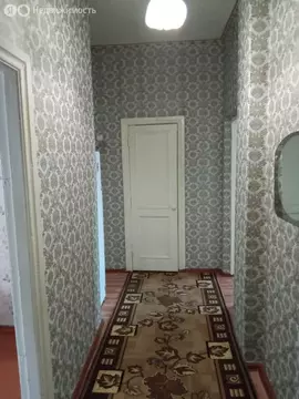 3-комнатная квартира: Еманжелинск, улица Мира, 1 (64 м)