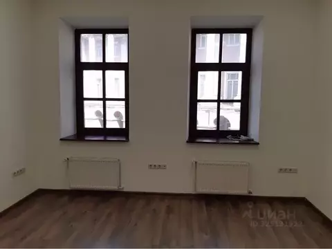 Офис в Москва Старая Басманная ул., 38/2С1 (22 м)