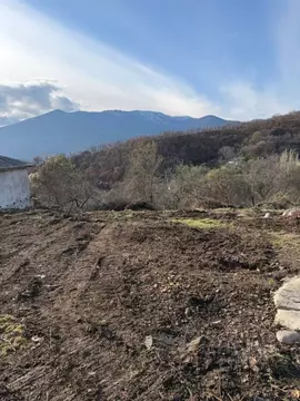 Участок в Крым, Алушта муниципальный округ, с. Изобильное ул. Школьная ...