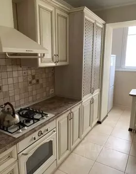 2-к кв. Астраханская область, Астрахань ул. Космонавтов, 18к4 (60.0 м)