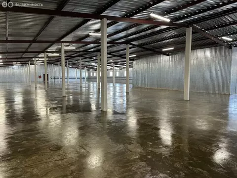 Склад (1338 м)