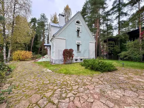 Дом в Ленинградская область, Выборгский район, Первомайское с/пос, ...