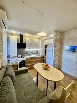 2-к кв. Волгоградская область, Волгоград ул. 70-летия Победы, 8 (55.4 ...