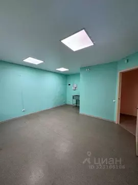 Офис в Оренбургская область, Орск Новый город мкр, ул. Медногорская, ...