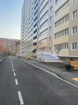 Свободной планировки кв. Краснодарский край, Краснодар Российская ул., ...