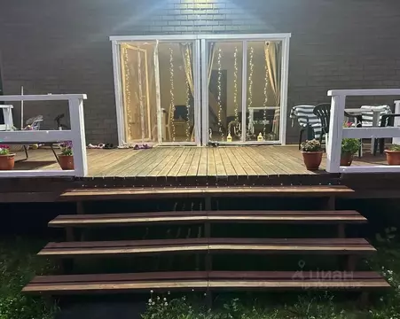 Дом в Ленинградская область, Выборгский район, Полянское с/пос, пос. ...