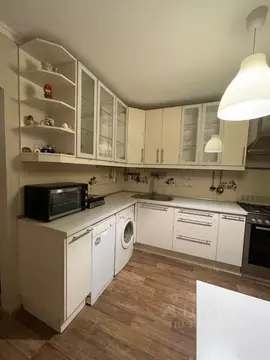 3-к кв. Омская область, Омск Транссибирская ул., 3 (70.0 м)