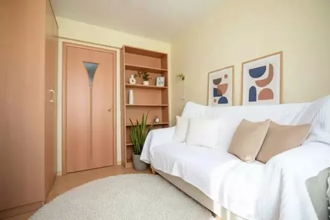 3-к кв. Амурская область, Благовещенск Партизанская ул., 67 (50.1 м)