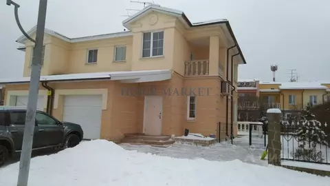 Коттедж в Московская область, Мытищи городской округ, д. Подольниха  ...