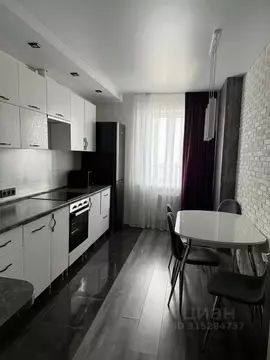 1-к кв. Татарстан, Казань ул. Рауиса Гареева, 109 (40.0 м)