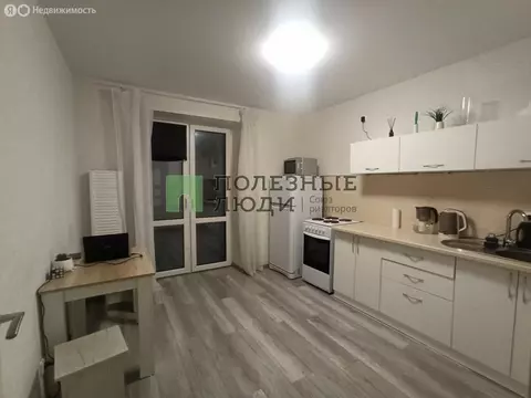 1-комнатная квартира: Ижевск, улица Коммунаров, 327 (40.6 м)