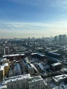 Продается 4-комнатная квартира