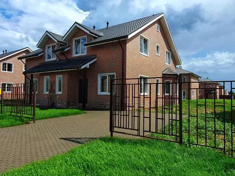 Таунхаус в Ленинградская область, Всеволожский район, Агалатовское ...