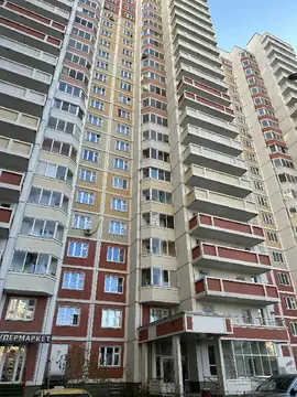 Продается 3-комнатная квартира