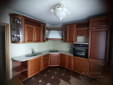 3-к кв. Москва ул. Поляны, 7 (78.0 м)