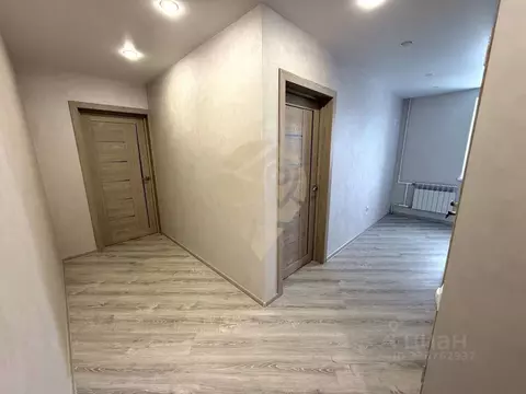 3-к кв. Белгородская область, Старый Оскол Приборостроитель мкр, 18 ...