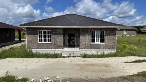 Дом в Брянская область, Брянский район, Новодарковичское с/пос, д. ...