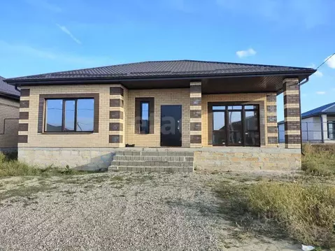 Дом в Ставропольский край, Михайловск Шпаковский район, ул. Владимира ...