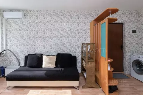 Студия Тюменская область, Тюмень Холодильная ул., 40 (17.6 м)